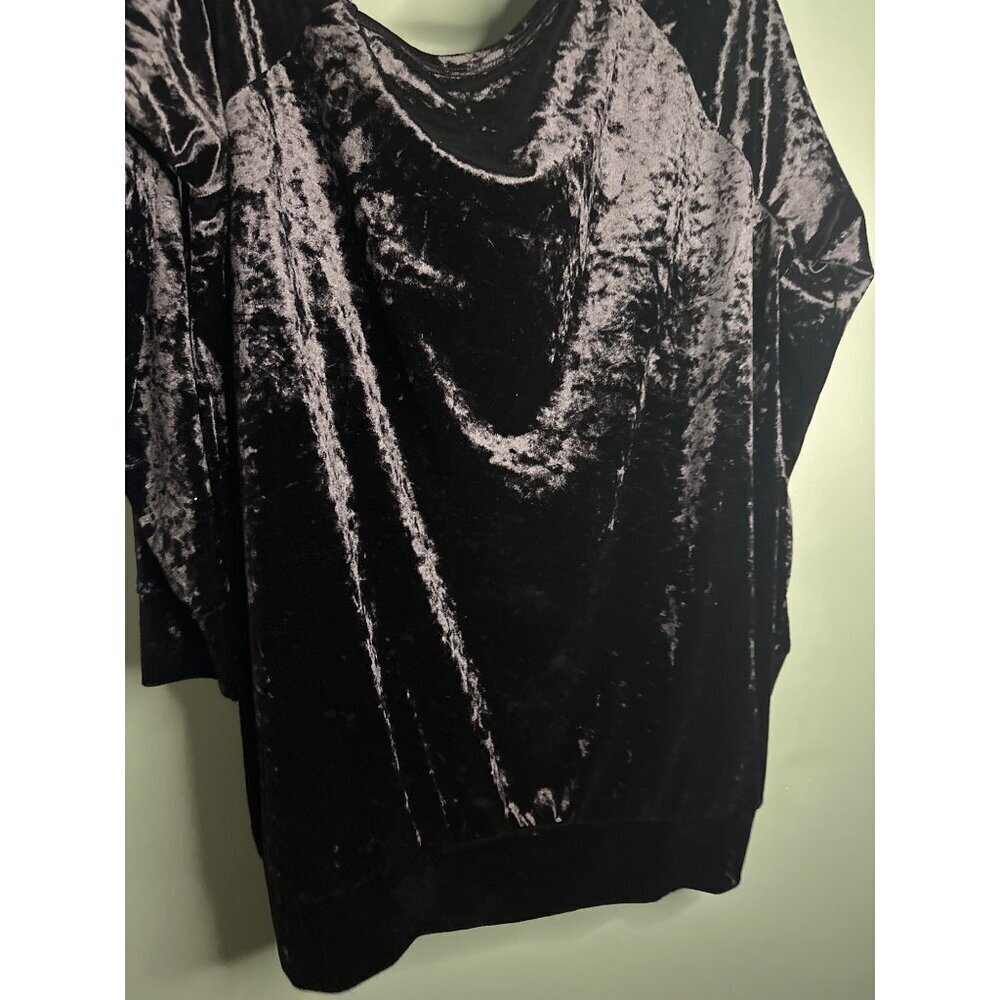 Torrid Women’s 1 Black Velour Feel Sweater Whimsigoth Soft Cozy Comfy Fall Vtg - Picture 7 of 7